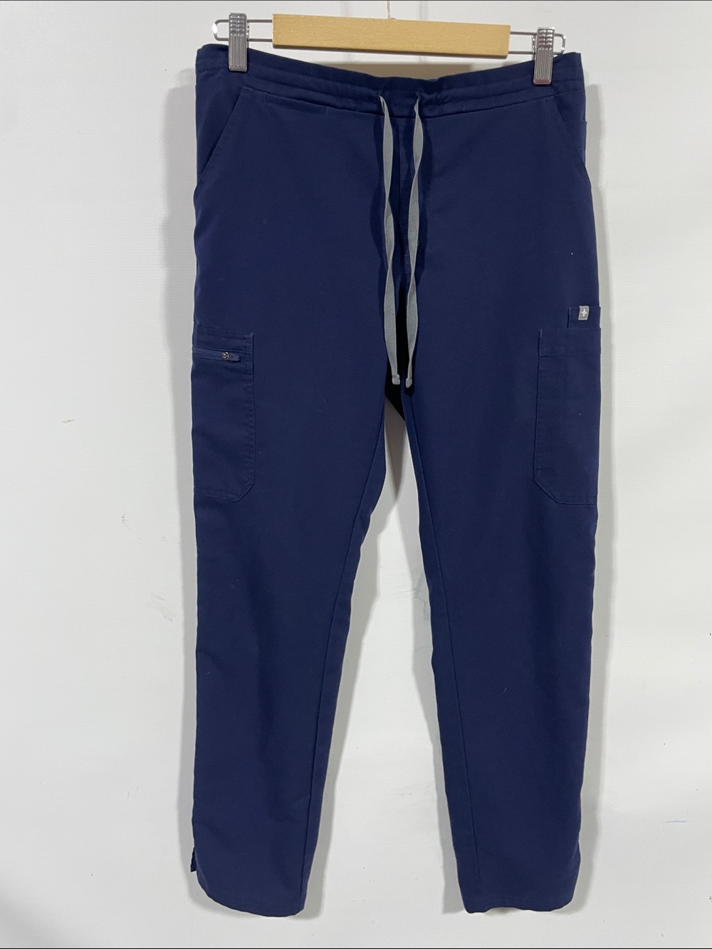 Figs Men's Navy Drawstring Cargo Joggers with Side Pockets